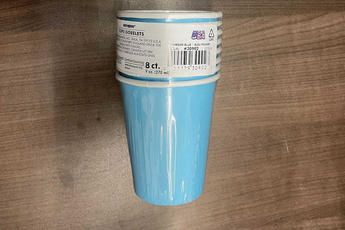8 Cups Powder Blue 9oz (9oz x 8)