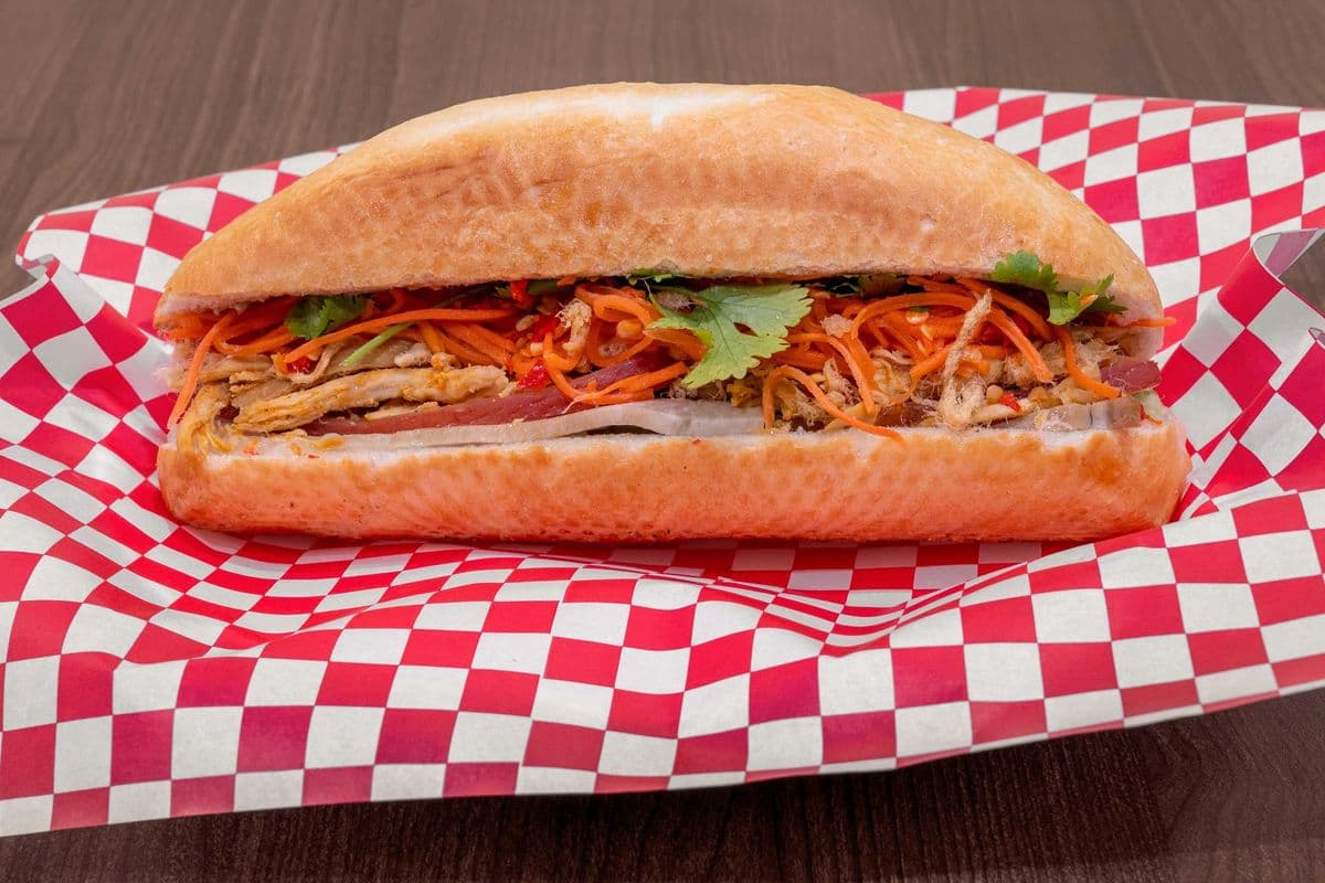 Traditional Combo (Bánh mì truyền thống)