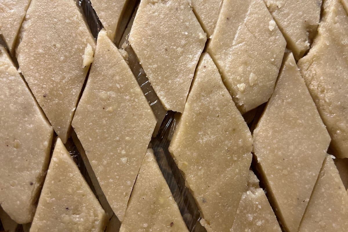 Kaju Katli (1 Lb)