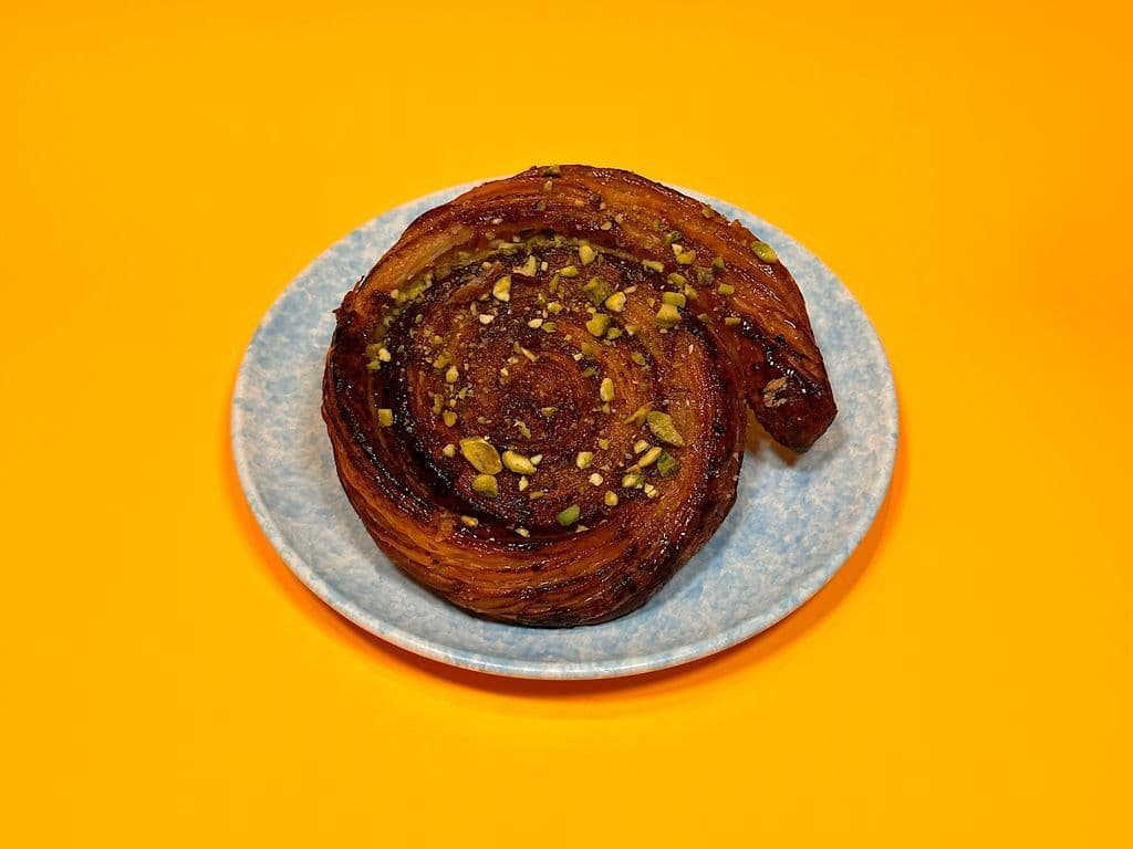 Pistachio & Honey Roll
