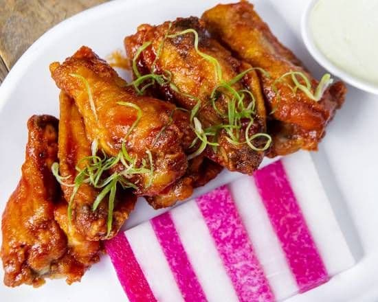 SPICY WINGS