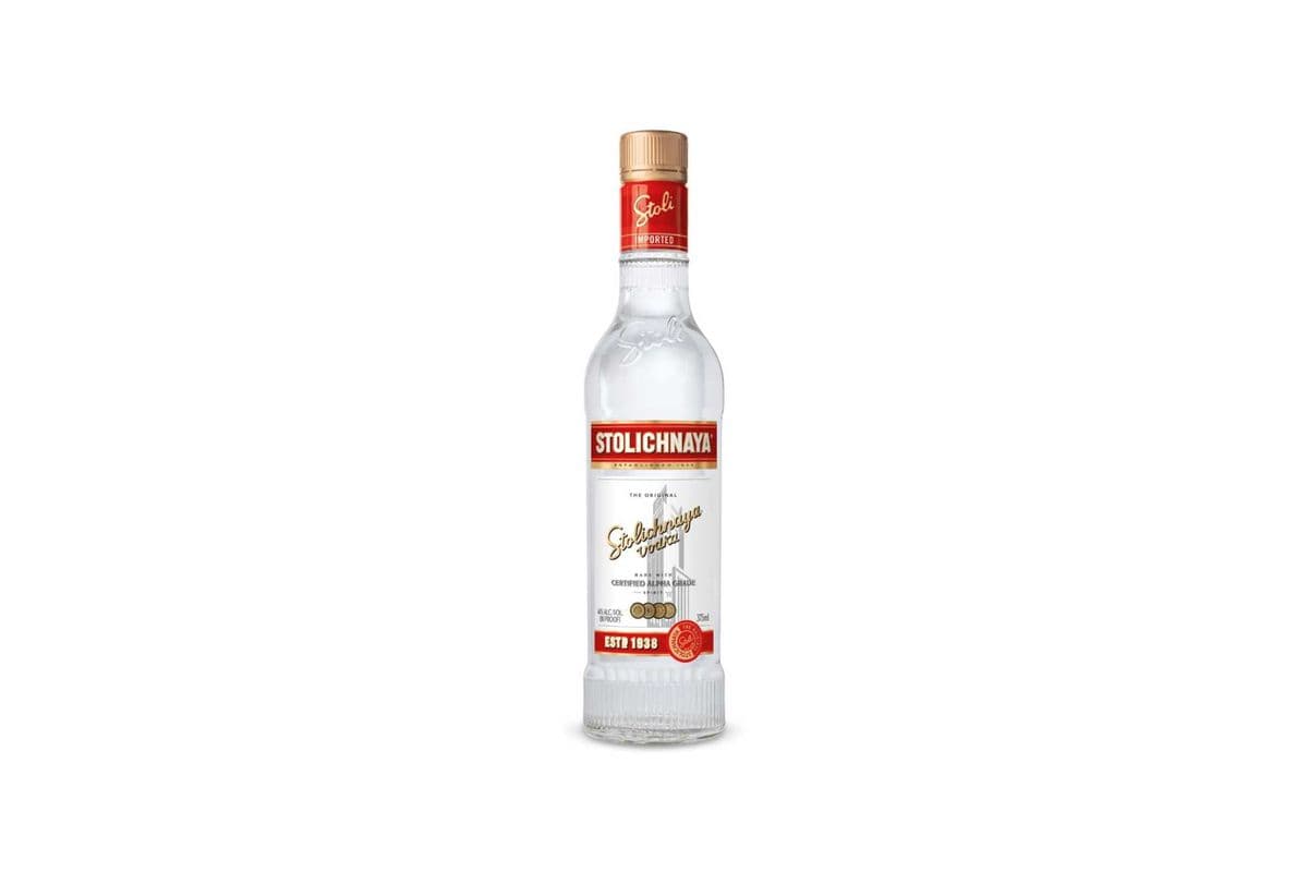 Stolichnaya (375 ml) (1 x 375ml)