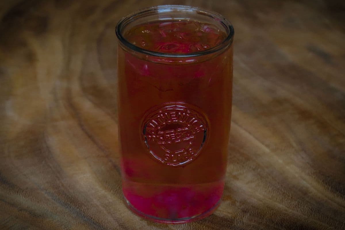 Iced Berry Berry Tea