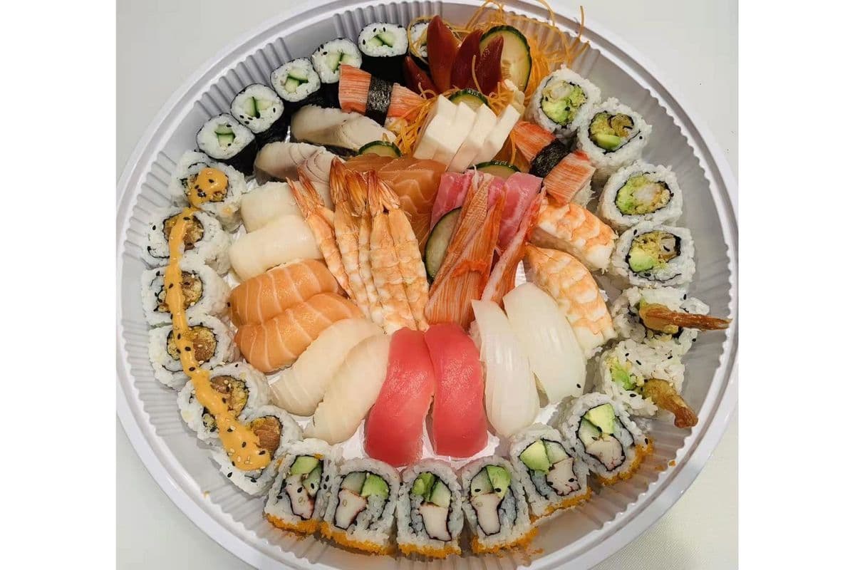 P3 (64 pcs ) - Nigiri (16 pcs), Maki (24 pcs), and Sashimi (24 pcs)