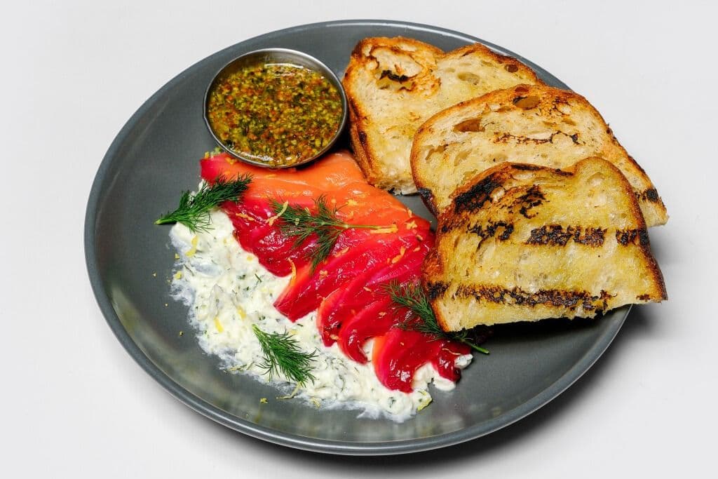 Salmon Gravlax