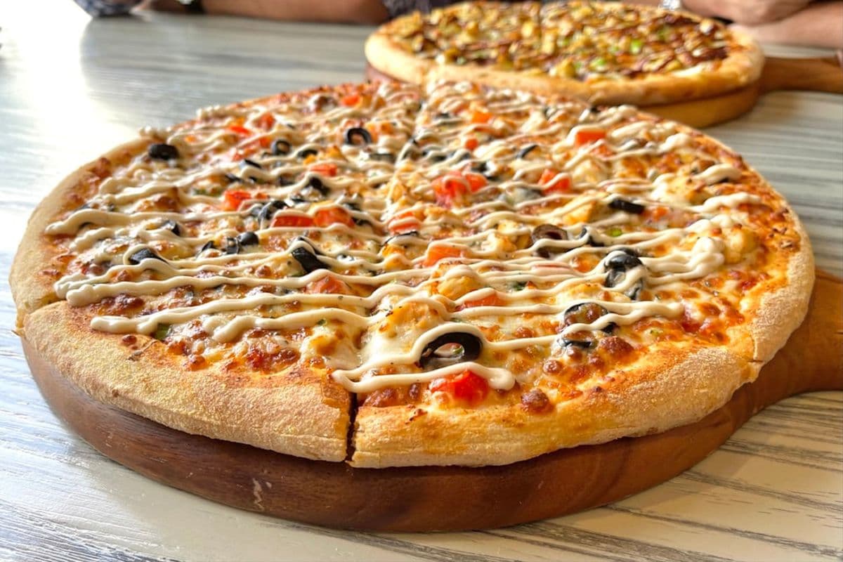 Super Chicken Pizza