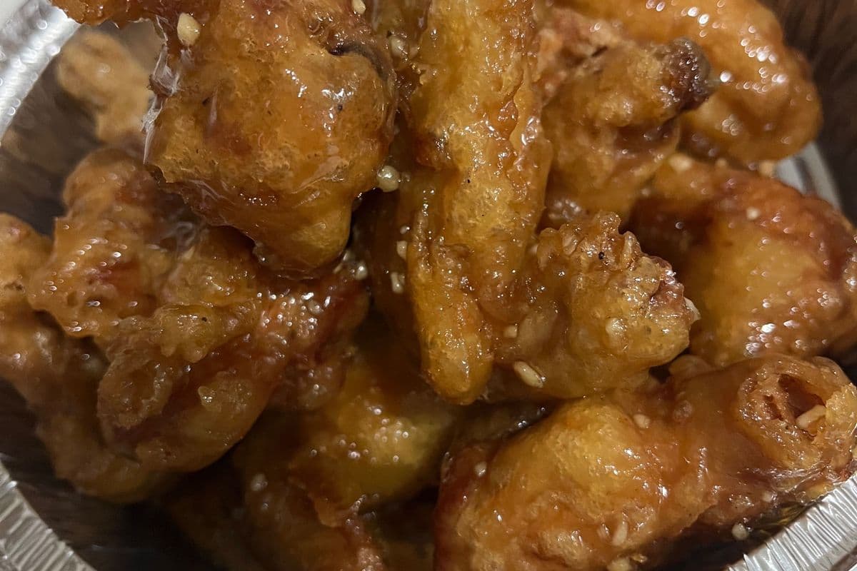 Honey and Garlic Chicken Wings(12pcs)蜜汁鸡亦