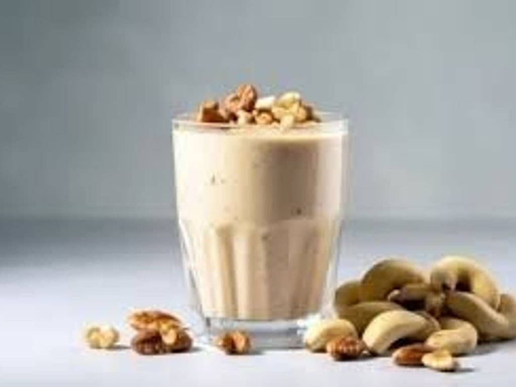 Kaju Anjeer Shake