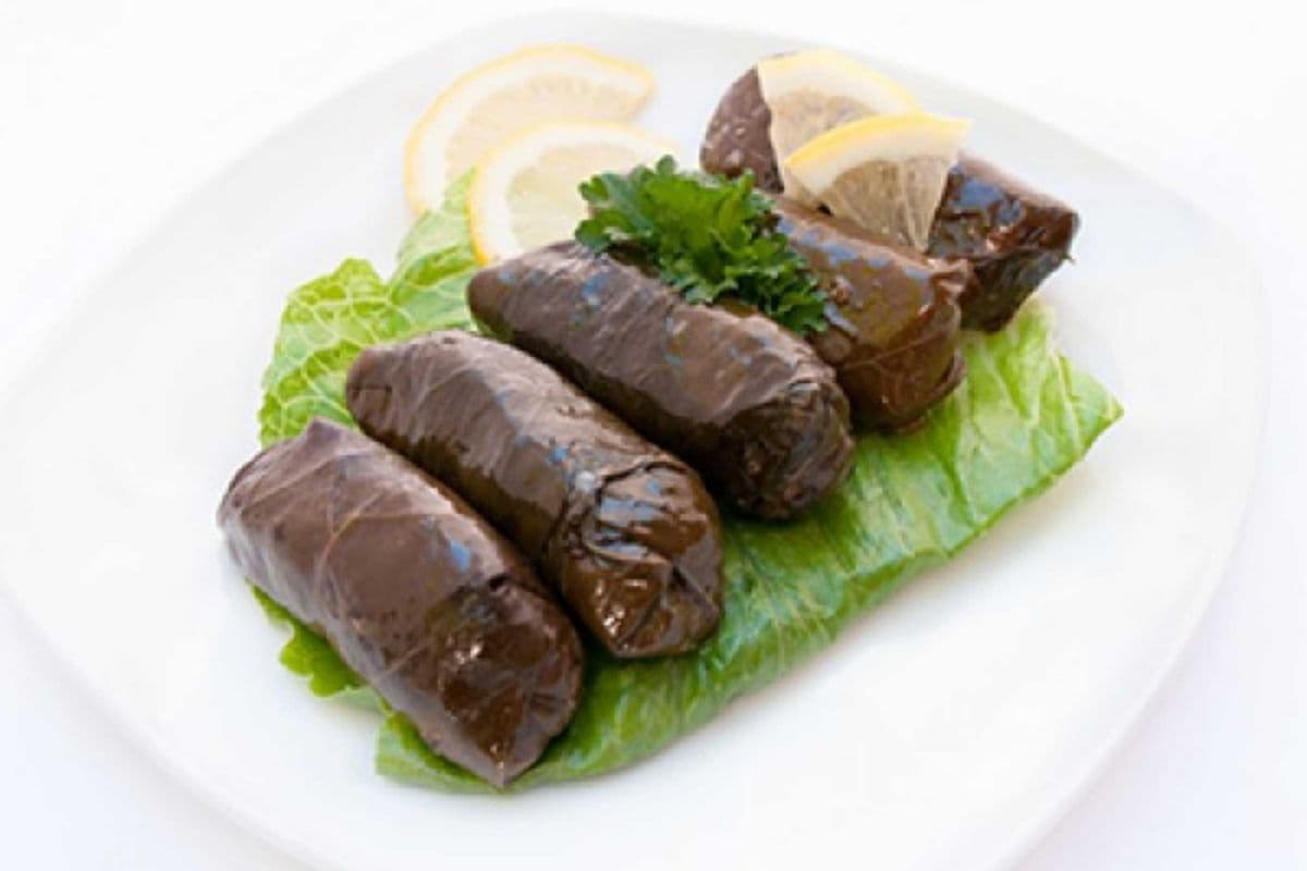 Stuffed Grape Leaves (12 pcs)