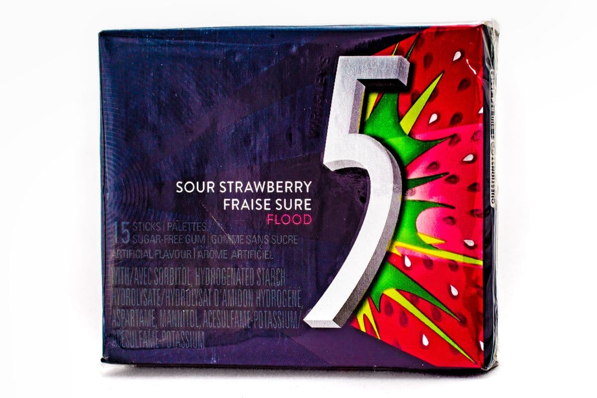 5 Gum Strawberry Flood