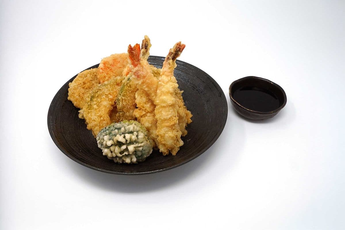 Assorted Tempura (12 pcs)
