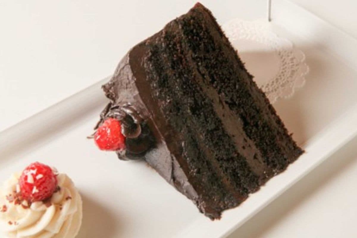 Callebaut Chocolate Fudge Cake