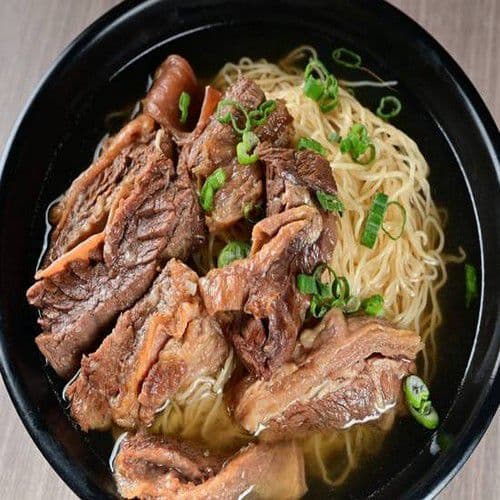Beef Brisket with Noodles in Soup / 牛腩湯面