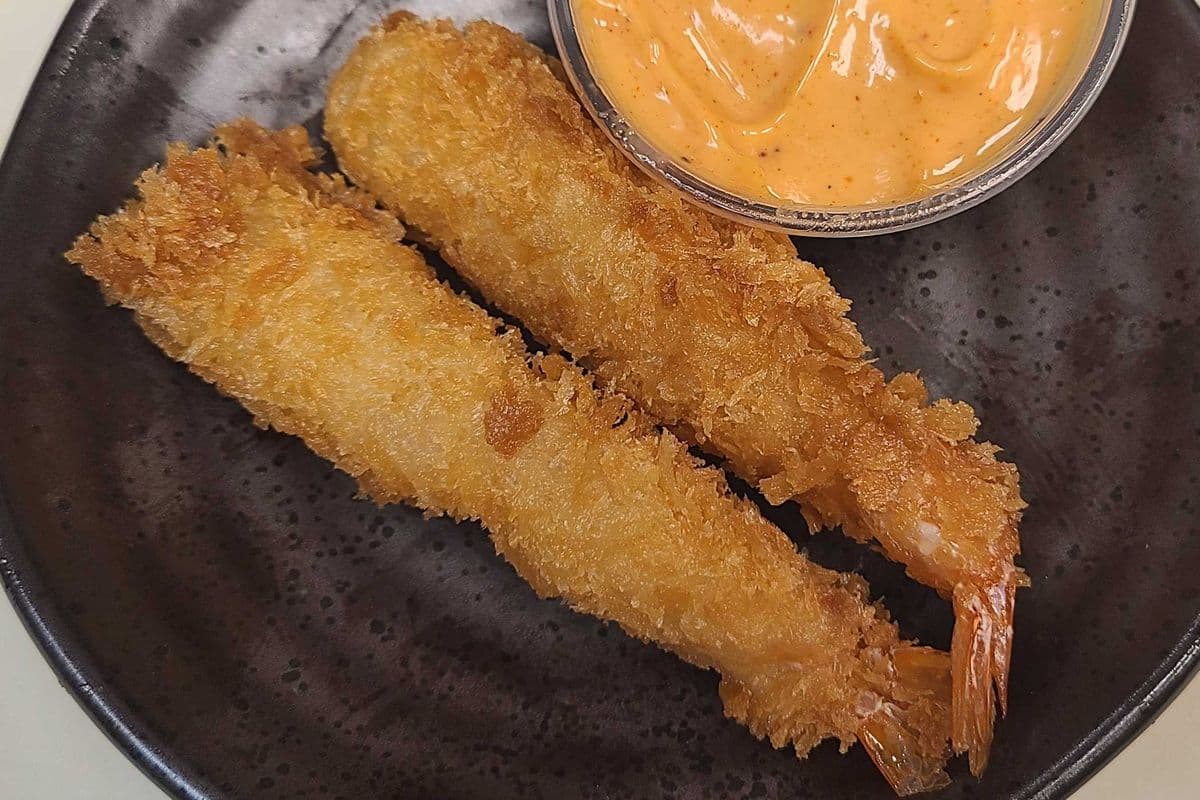 84A. Crevettes Tempura (2 mcx) / Shrimp Tempura (2 pcs)