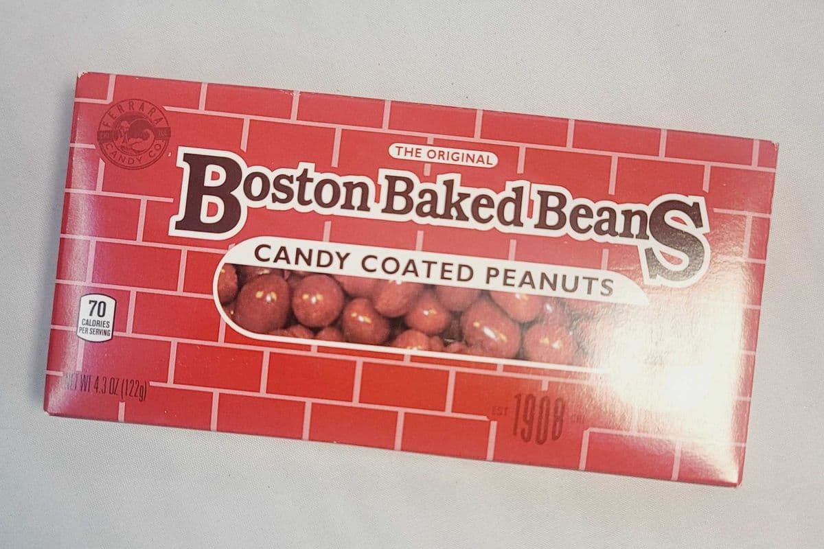 Boston Baked Beans Candy Coated Peanuts (122 g)