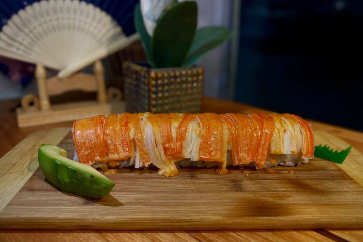 9. Spicy Crab Roll (8pcs)