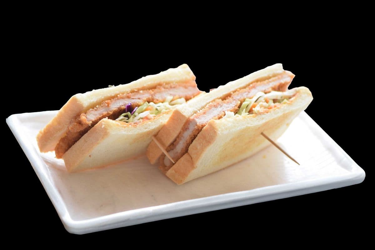 Japanese Pork Chop Sandwich with Fries (炸豬排三明治附薯條)