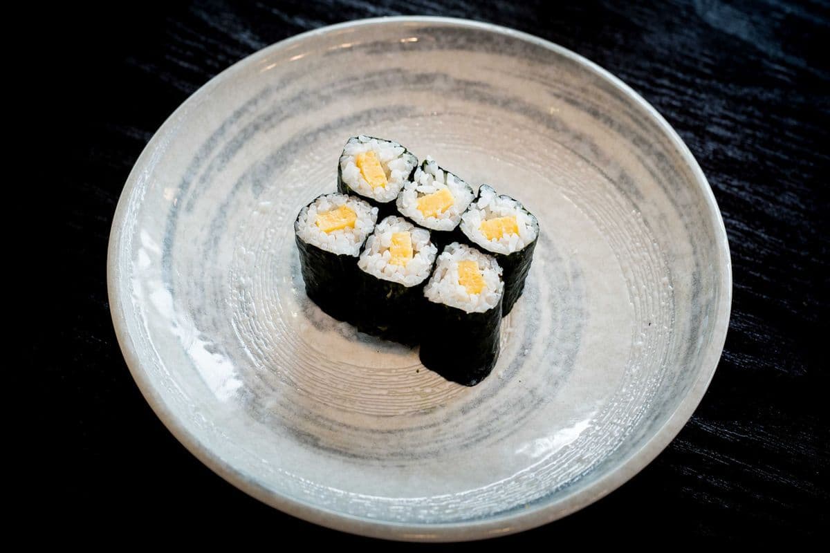 Tamago Roll