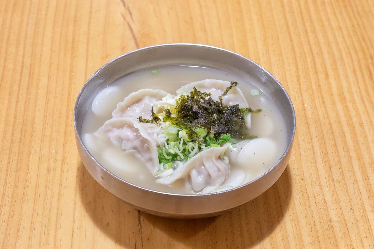 36. Pork Dumpling and Rice Cake Soup