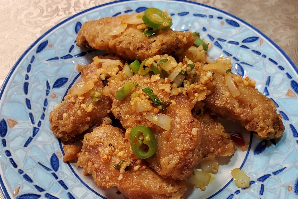 Salt and Pepper Chicken Wings