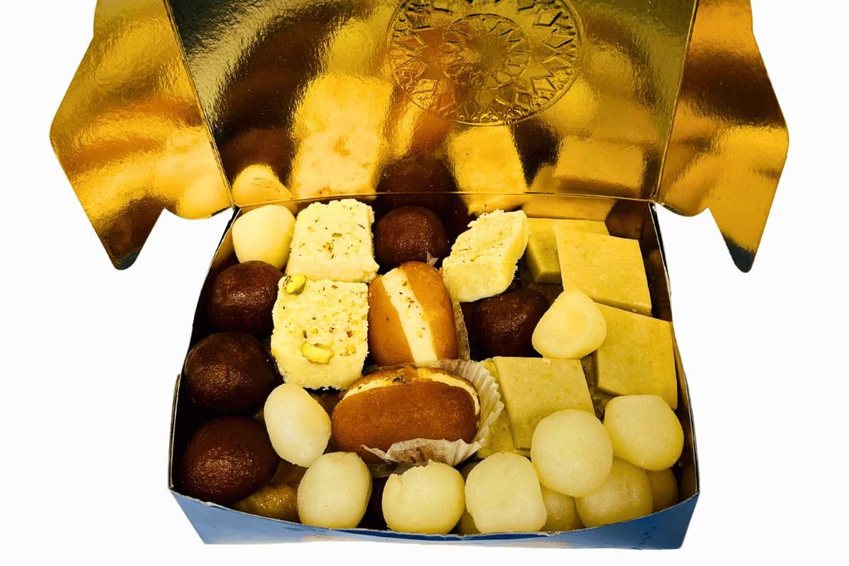 Assorted Sweets (2 lbs)