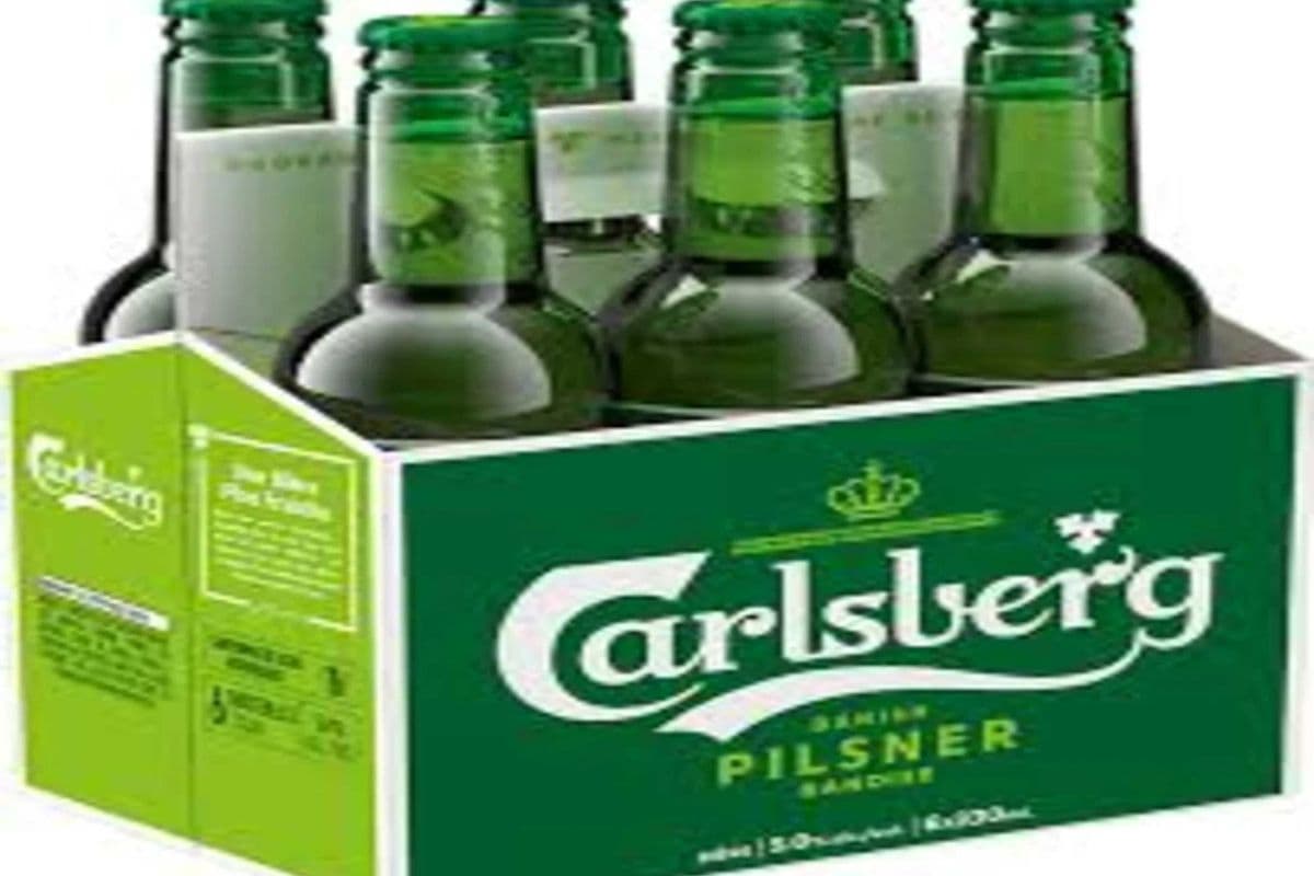 Carlsberg Pilsner (6 Bottles) (1 x 6)