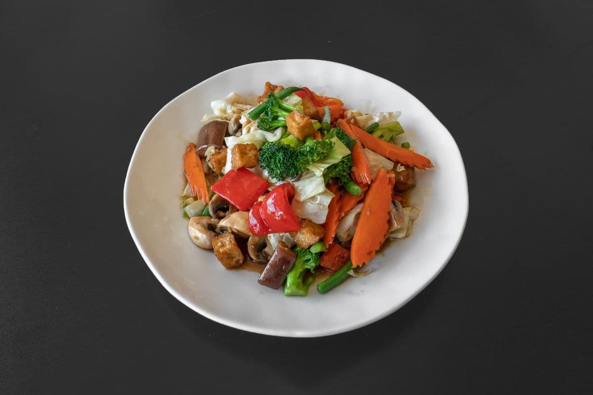 Stir-Fried Mixed Vegetables with Tofu
