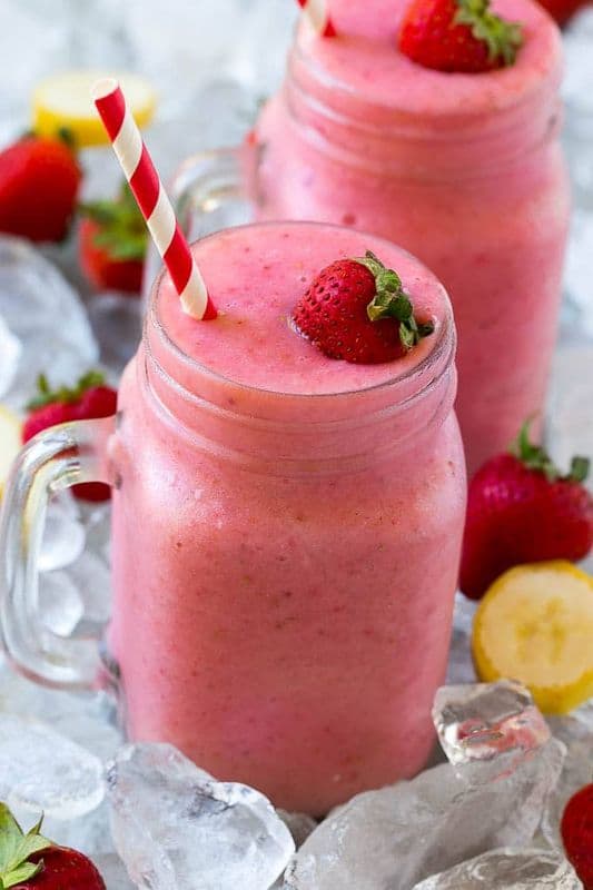 Strawberry Bomb Smoothie (500ml) (S35)