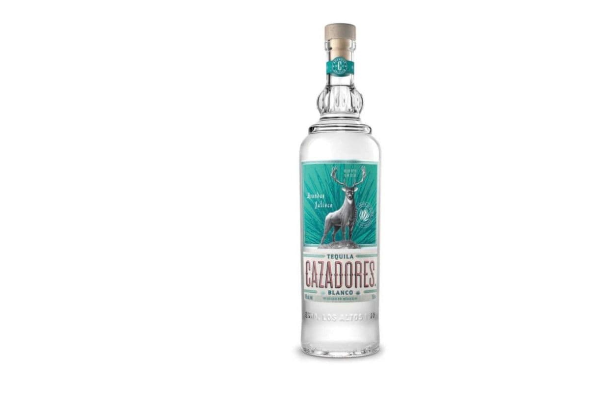 CAZADORES - BLANCO 750 ml (1 x 750 ml)