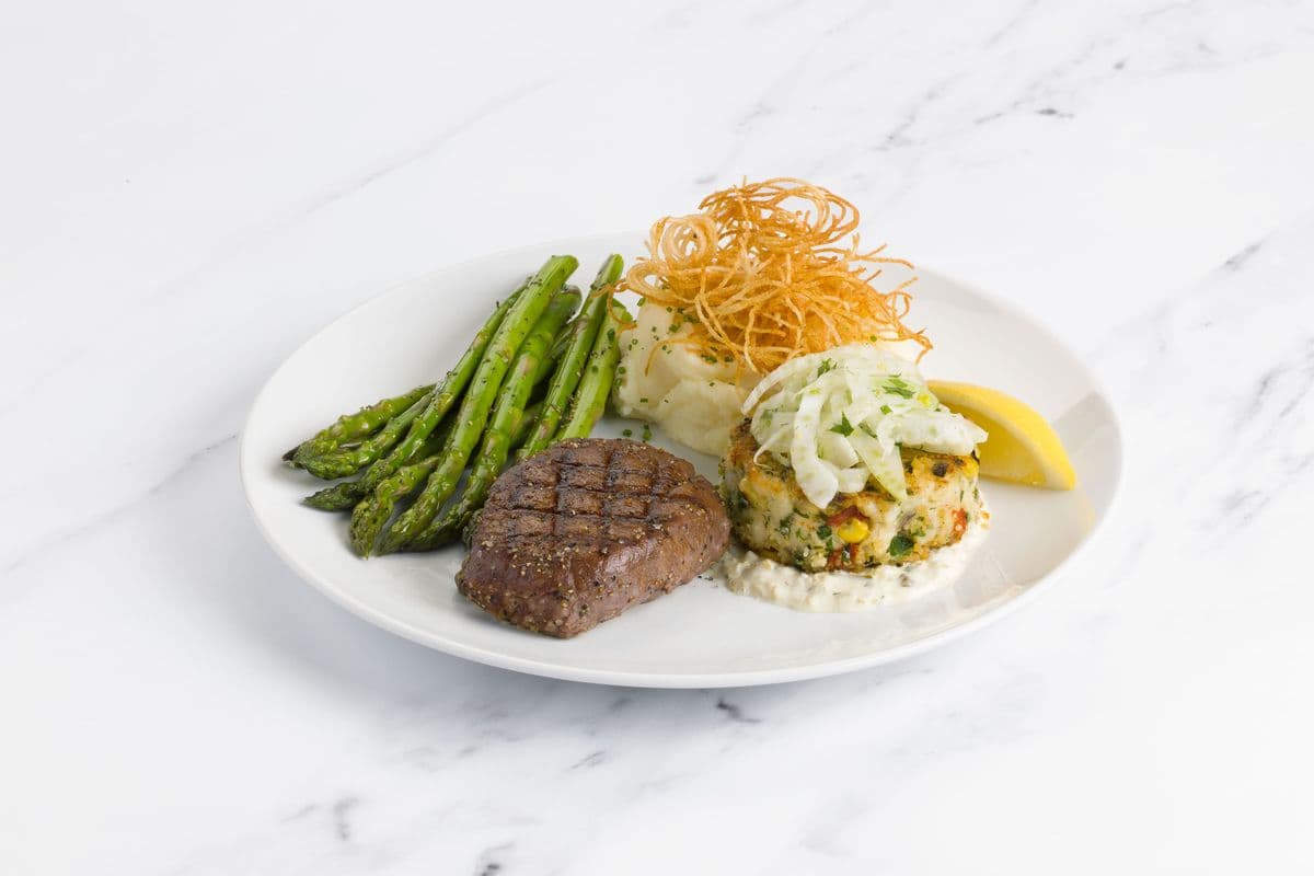 Filet and Crab Cake