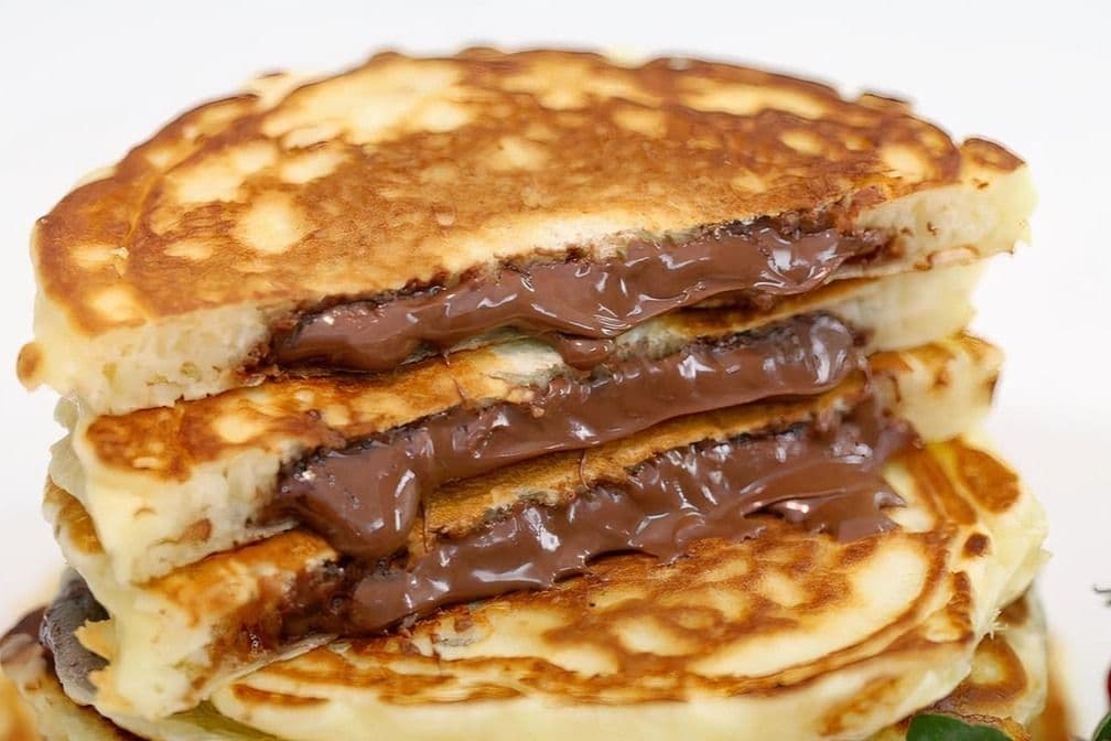 Extras - Pancake farcie avec nutella / Pancake Stuffed with Nutella