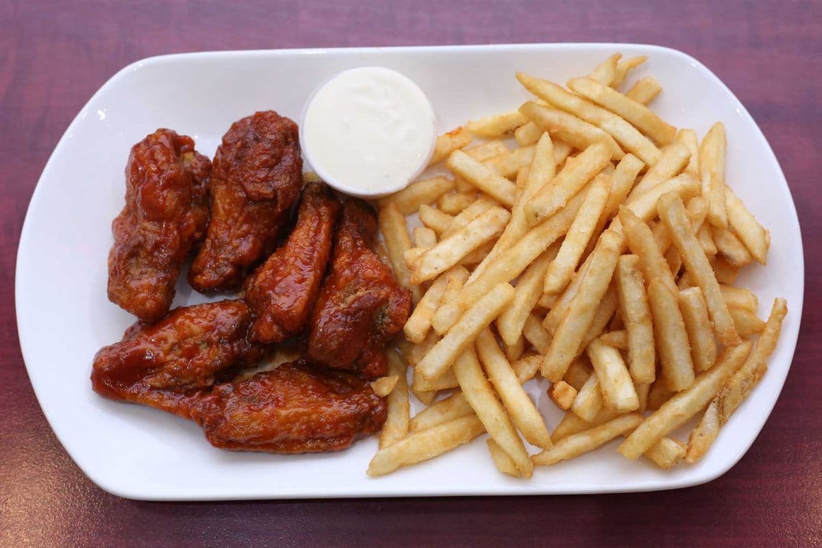 Chicken Wing Combo (1 lb)