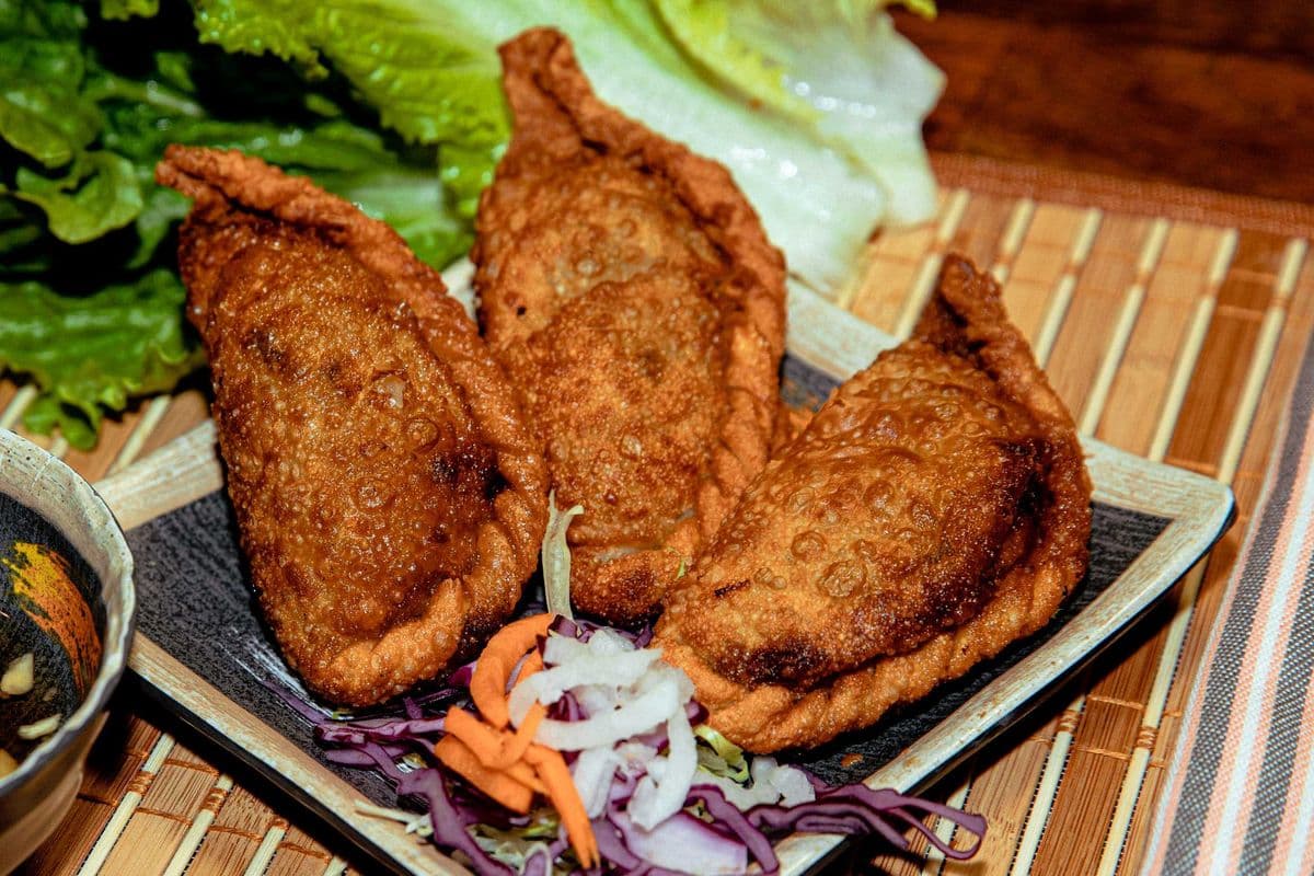 05. Banh Goi 2pcs