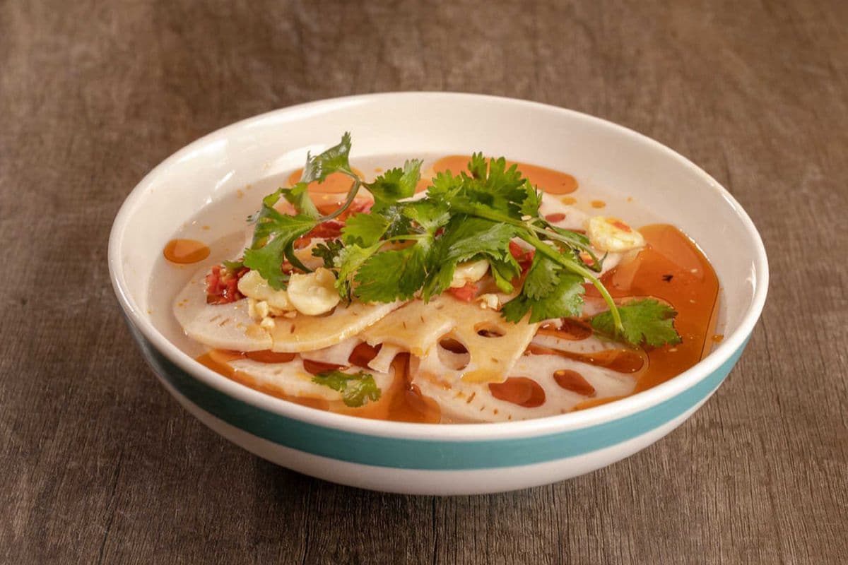 Sliced Lotus Root with Homemade Chili Sauce 口味藕片