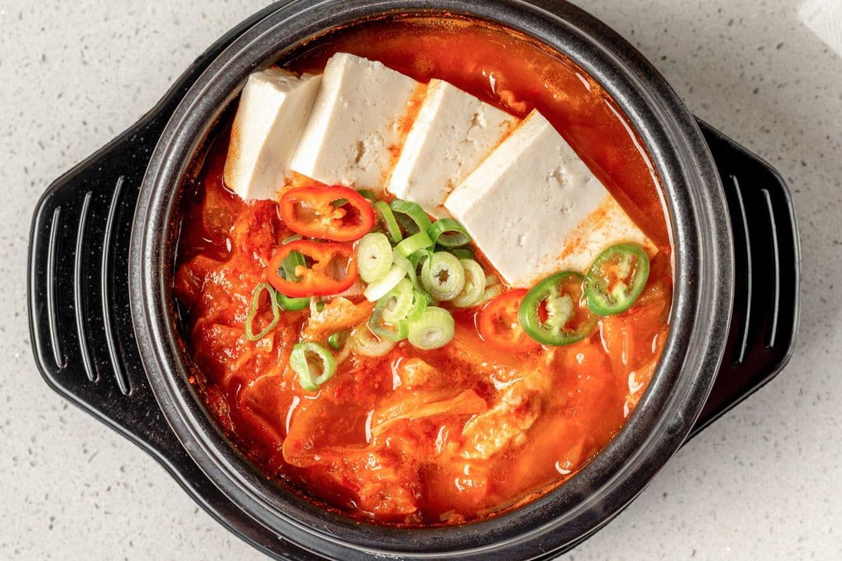 NeNe Kimchi Soup (김치찌개)