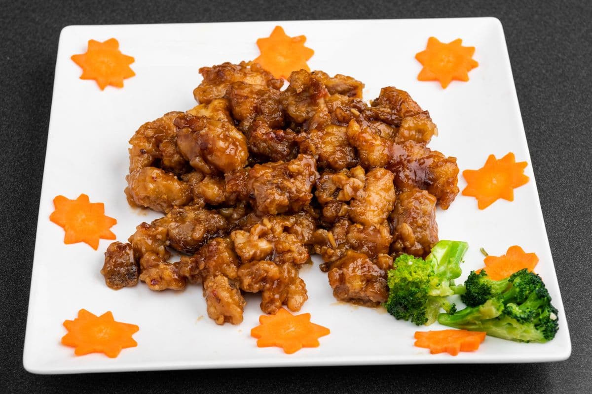 Orange Chicken (Party Tray Size)