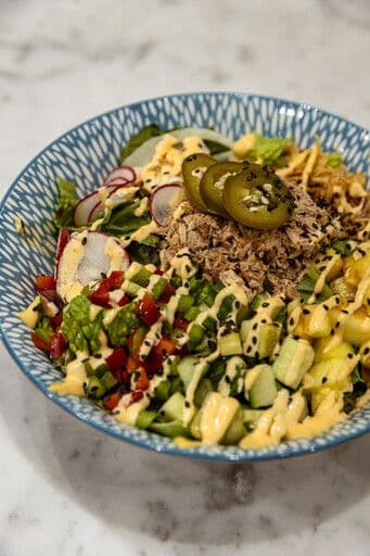 Poké au thon épicé / Flaked Tuna Poké