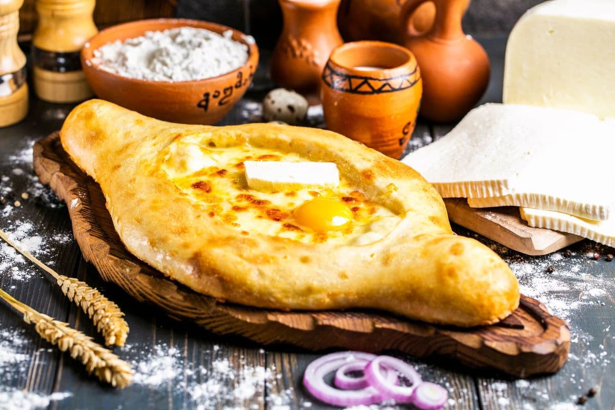 Khachapuri Acharuli
