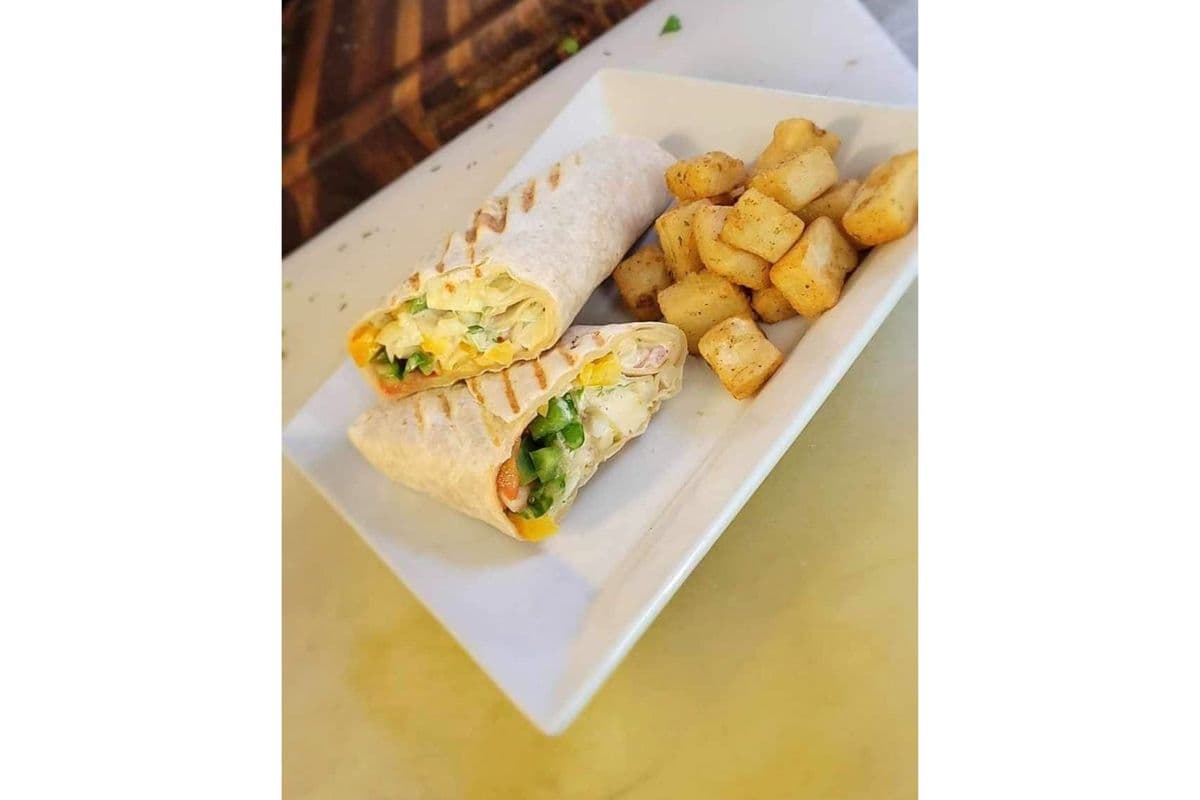 Veggie Paneer Wrap Combo with Hashbrown and Canned of Soda