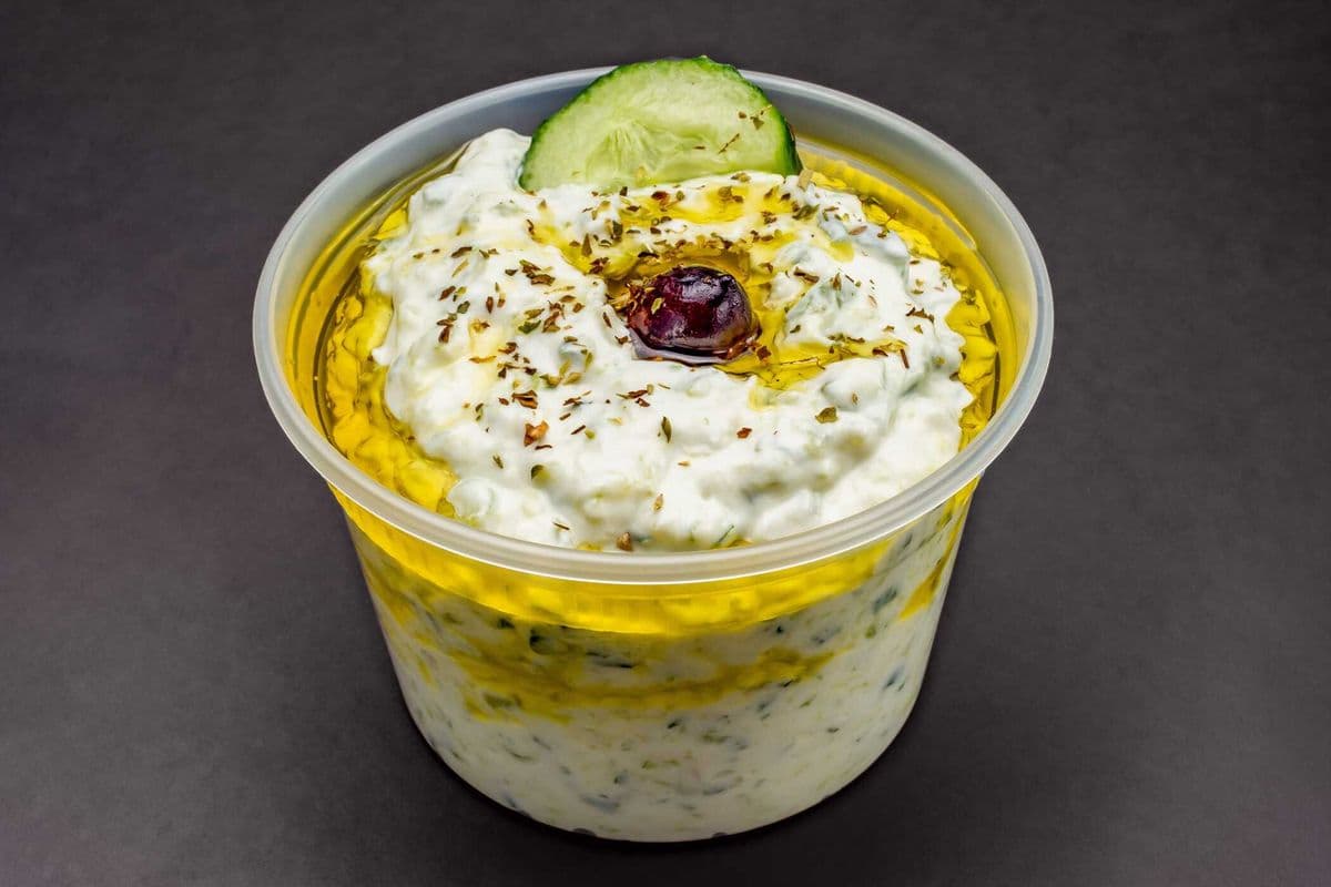 Tzatziki (16 oz)