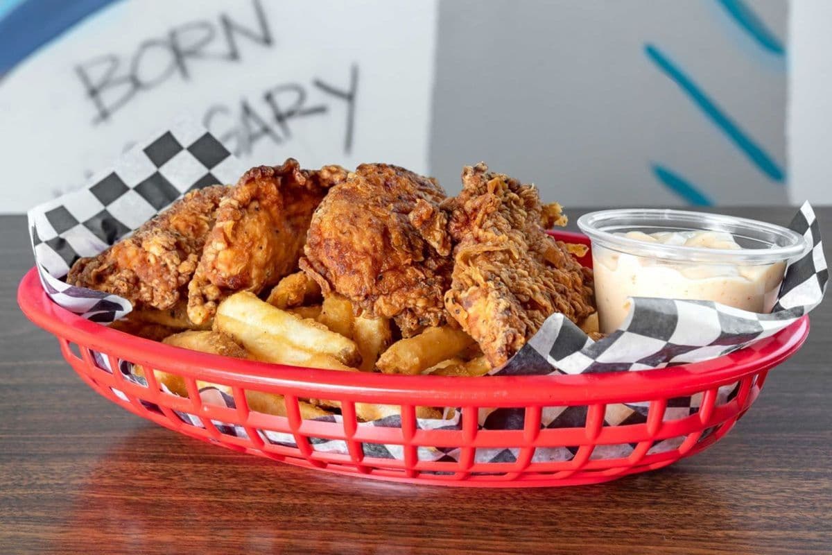 BOGO - Chicken Tenders and Fries (3 pcs)