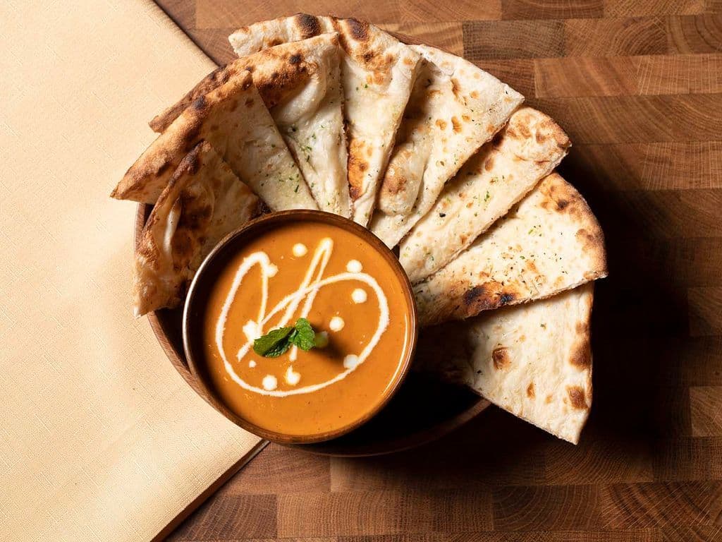 Dippin' Naans