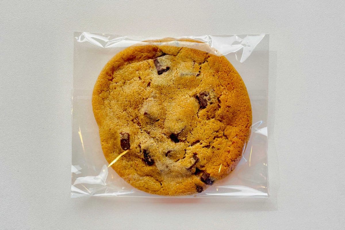 Chocolate Chip Cookie