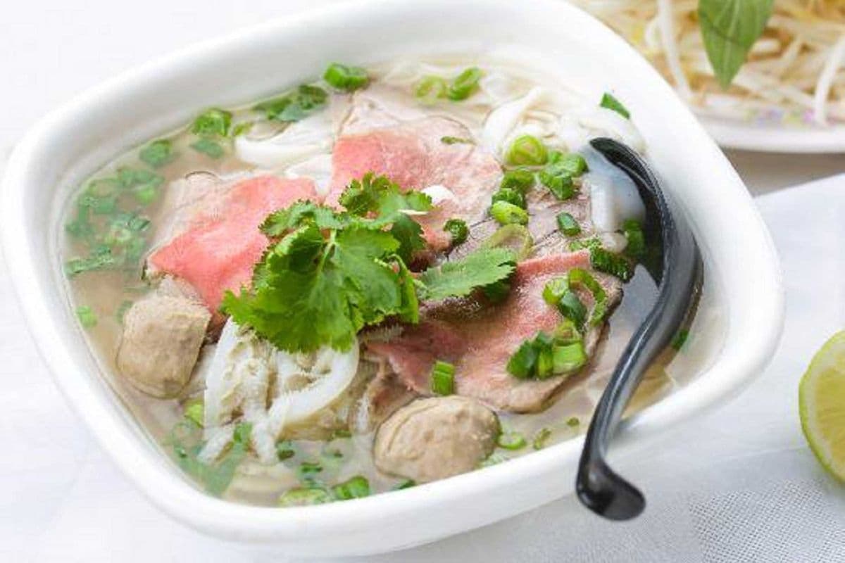 115. Rare Beef, Flank Brisket, and Tripe - Pho Tai, Nam Sach