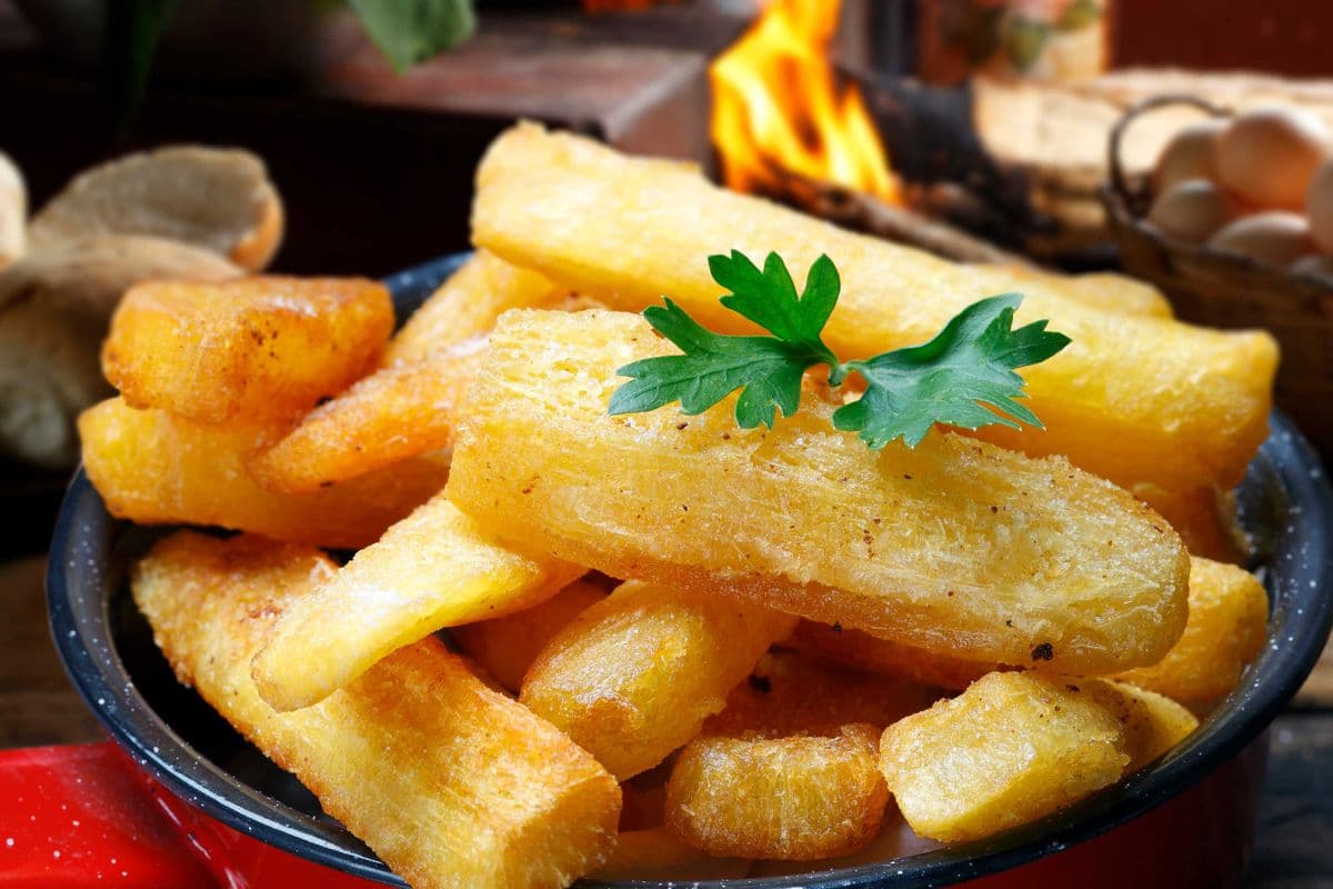 Yuca Cassave frite / Fried Cassava