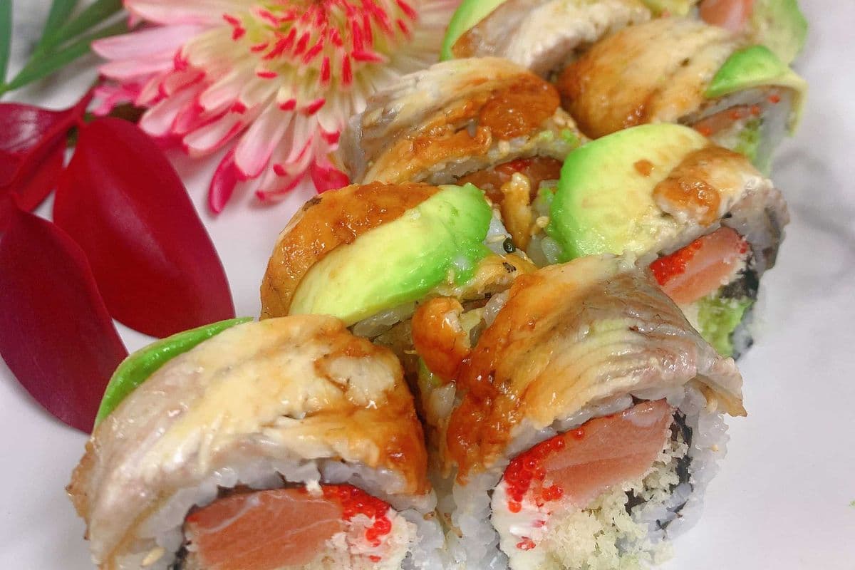 F07. Eel Lover Roll (8 pcs)