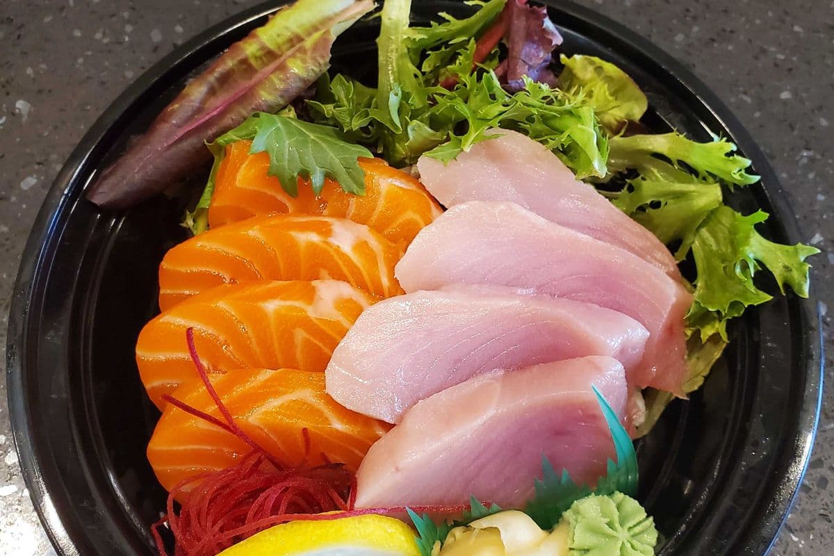 Tuna and Salmon (8pcs) Don