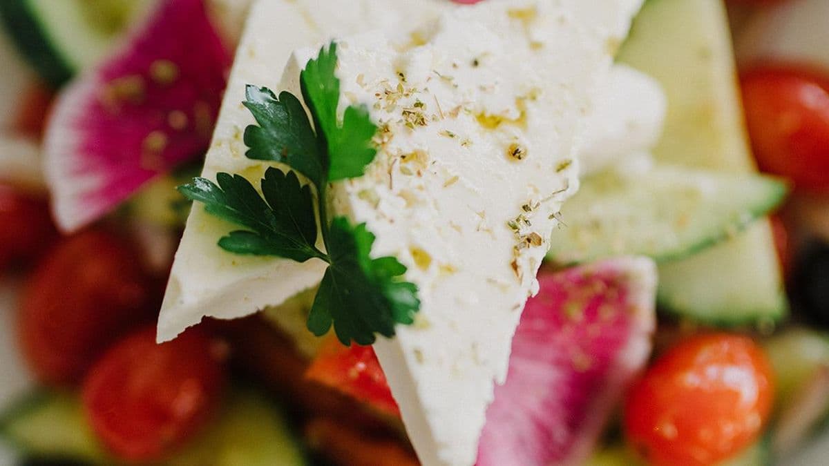 Lrg Greek Salad