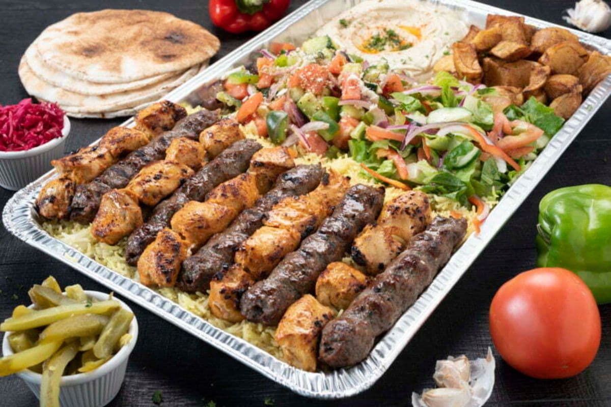 Family BBQ Plate (Serves 3 People)