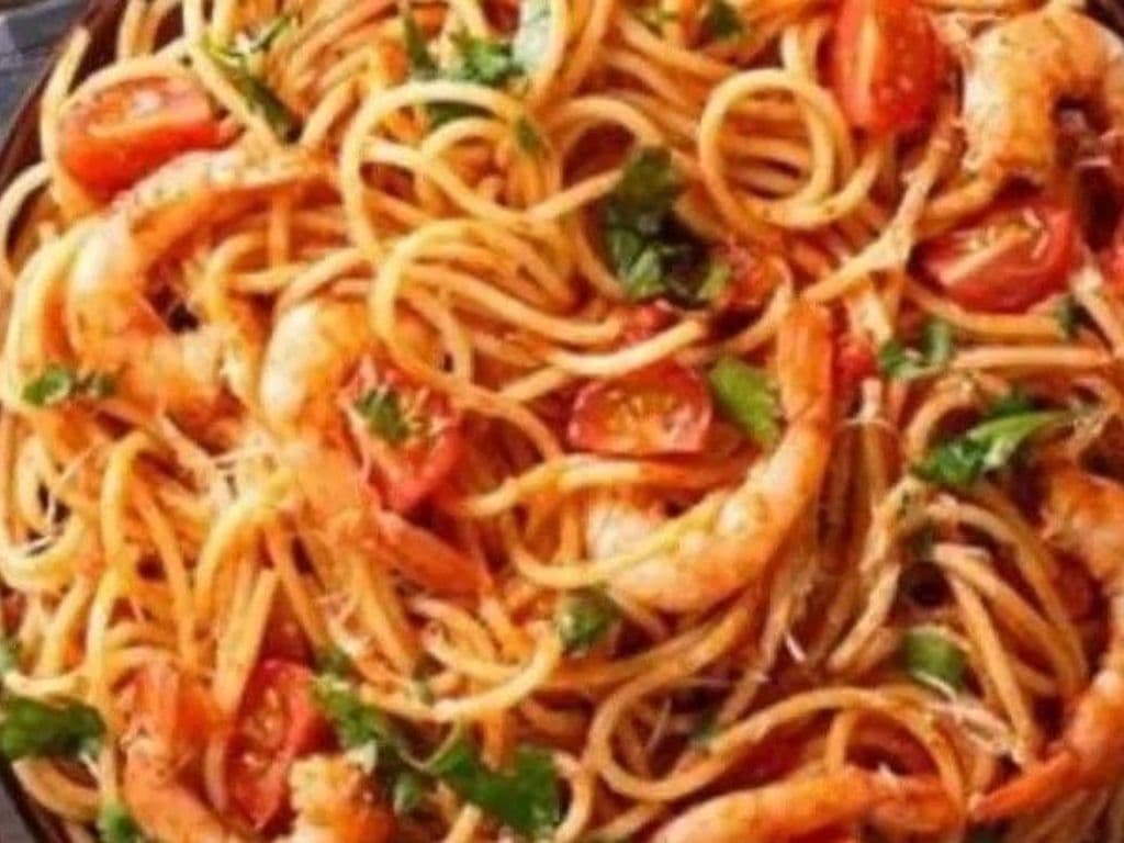 Shrimp Schezwan Noodles